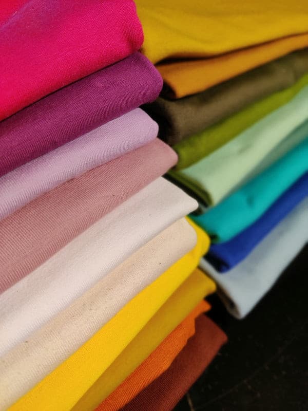 Ensfarvet Jersey PAKKE: 10*50cm (assorterede farver)-Ensfarvet stof-Juels.dk